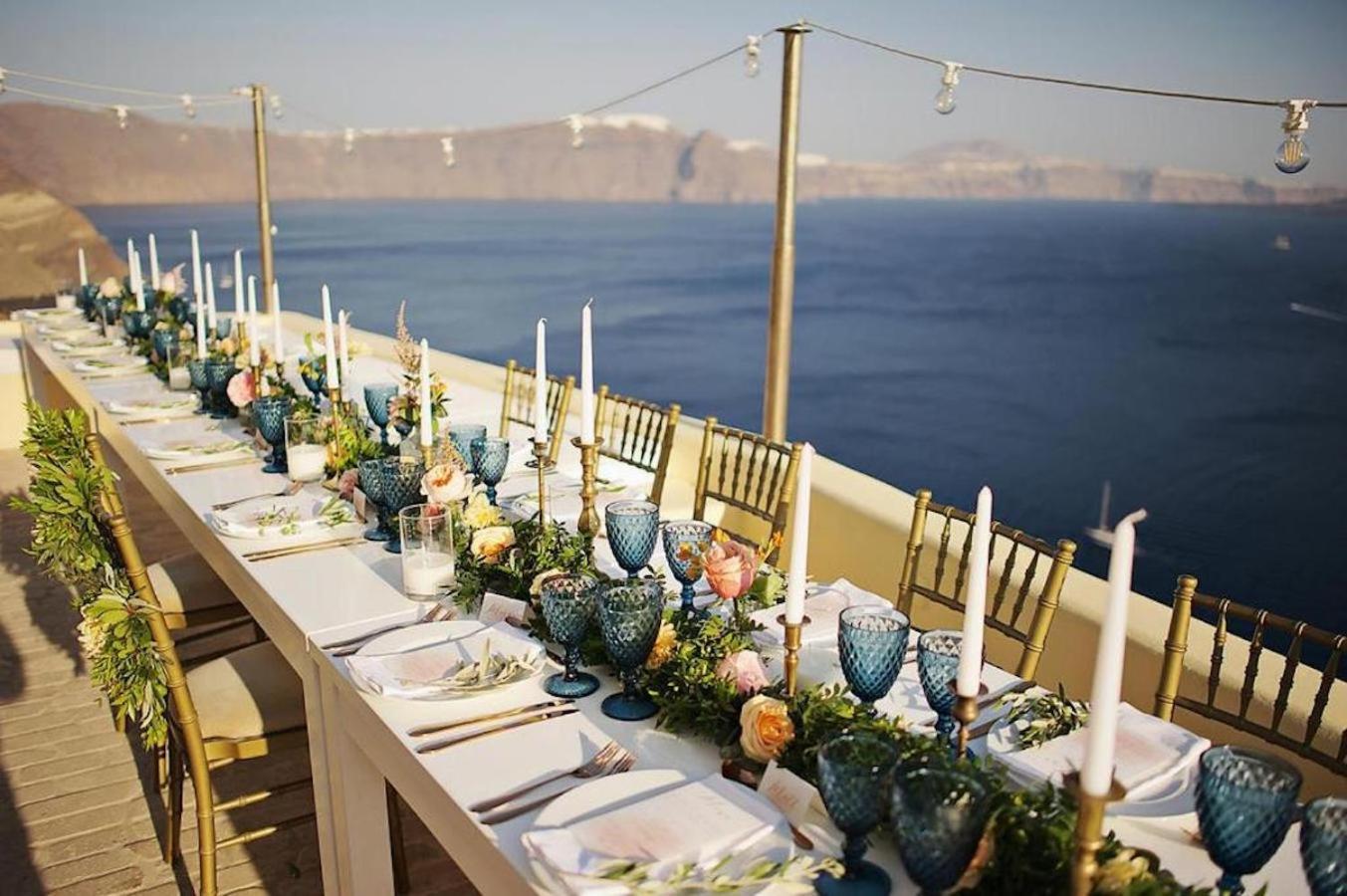 Ilivatos - Elegant Villa On The Caldera'S Edge Oia  Extérieur photo